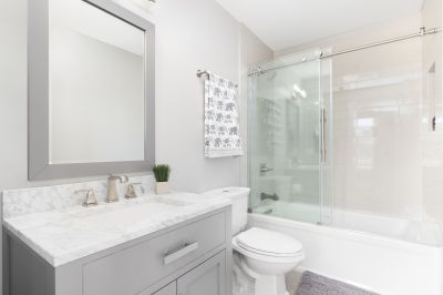 Top Bathtub Installation Companies in Elyria, OH